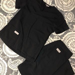 Urbane Scrubs Set